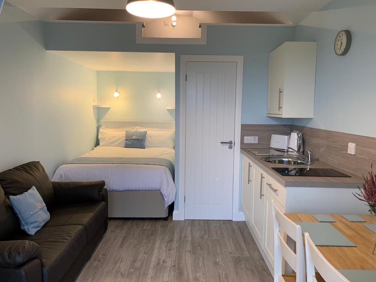 Hebridean Holiday Cabins Breasclete Eksteriør billede